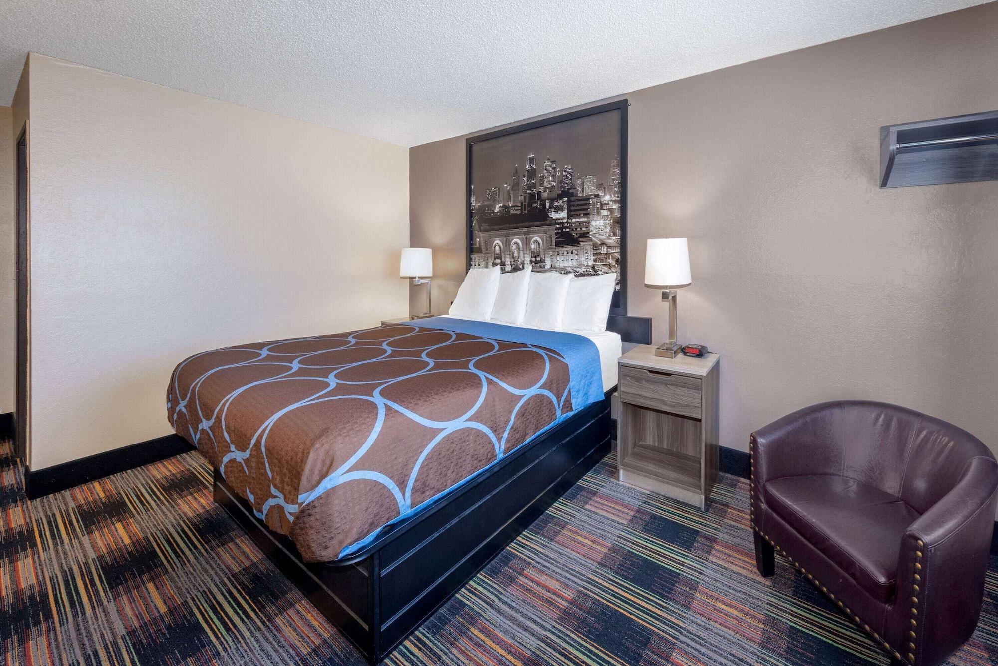 Super 8 By Wyndham Kansas City At Barry Road/Airport Buitenkant foto
