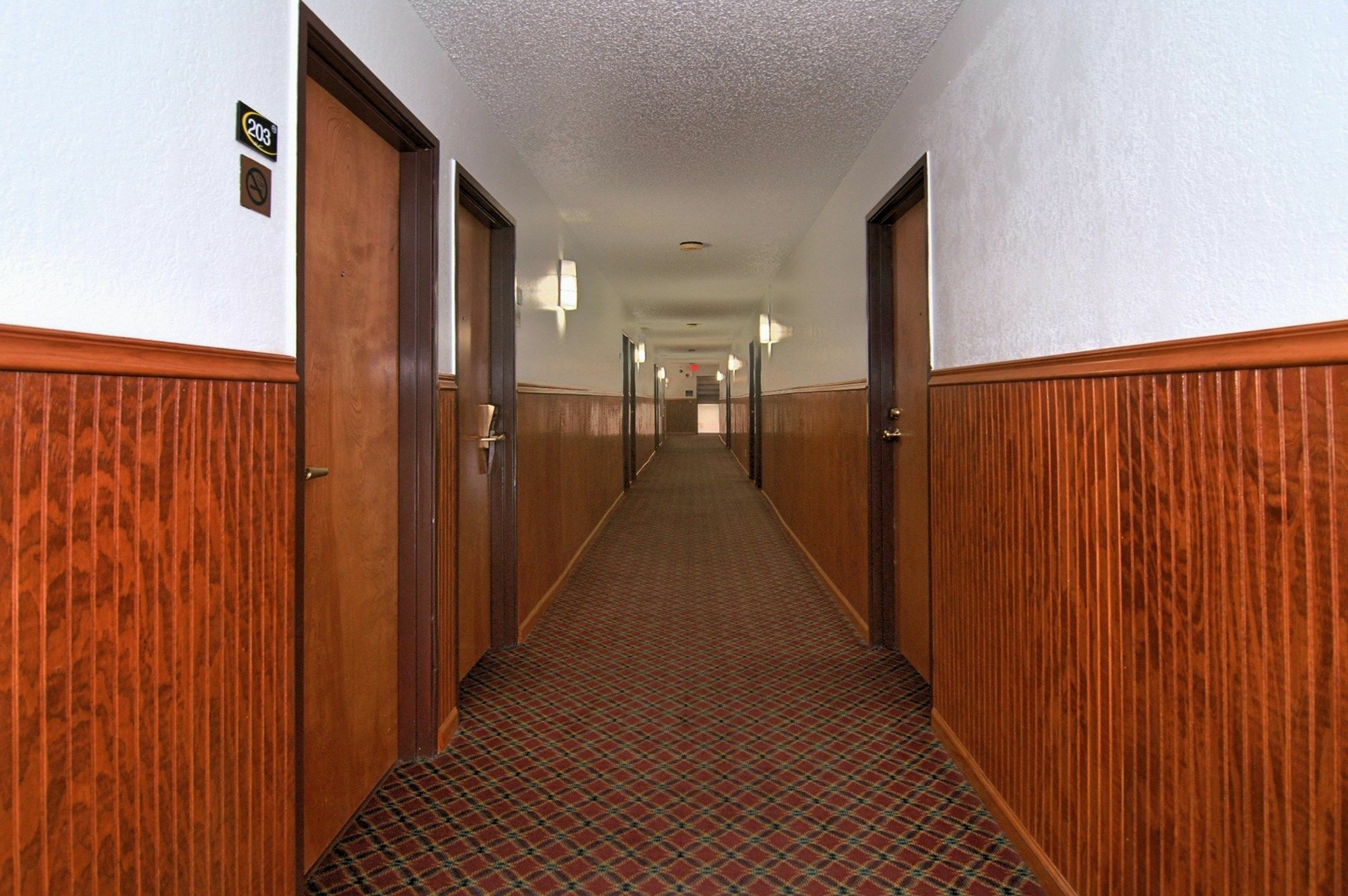 Super 8 By Wyndham Kansas City At Barry Road/Airport Buitenkant foto